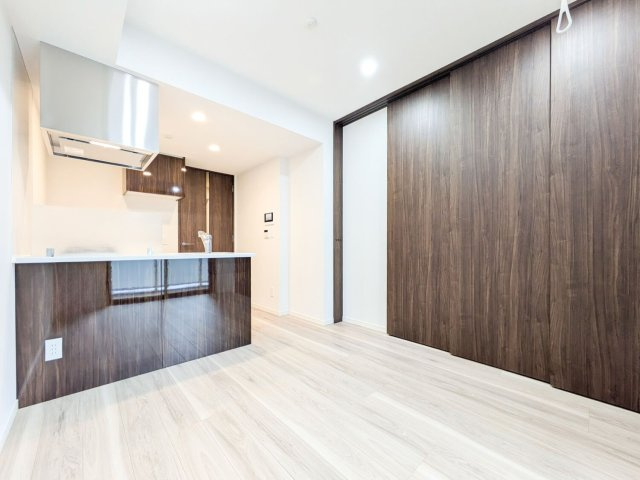 シーズンフラッツ渡辺通の居間・リビング