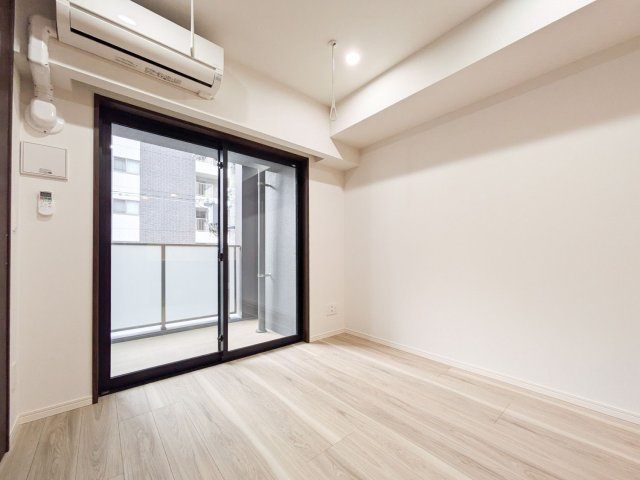 シーズンフラッツ渡辺通の居間・リビング