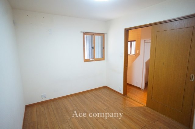 【子供部屋】 | 八尾市栄町2丁目 | 【1階：南側洋室6帖】