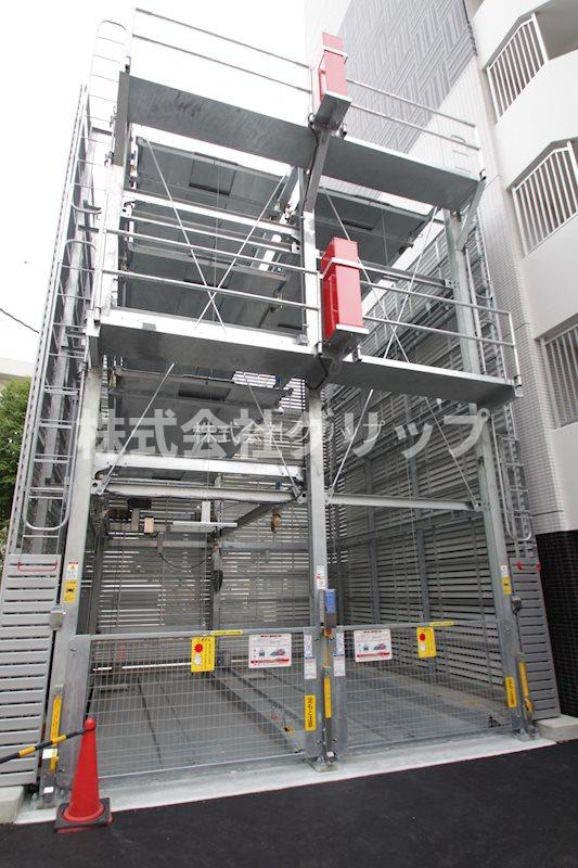 メインステージ横濱阪東橋の駐車場