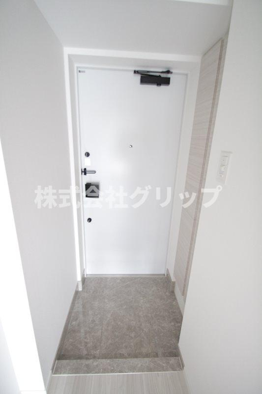 メインステージ横濱阪東橋の玄関