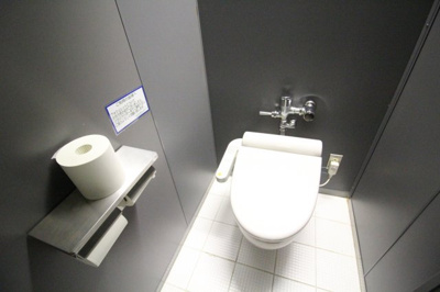 【トイレ】 | マークラー神戸ビル | 共同トイレ