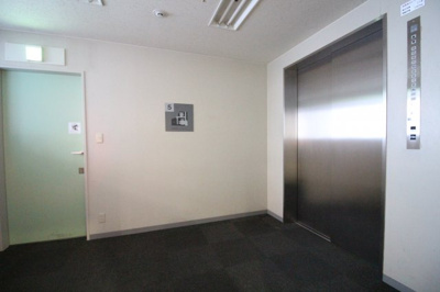 【エントランス】 | マークラー神戸ビル