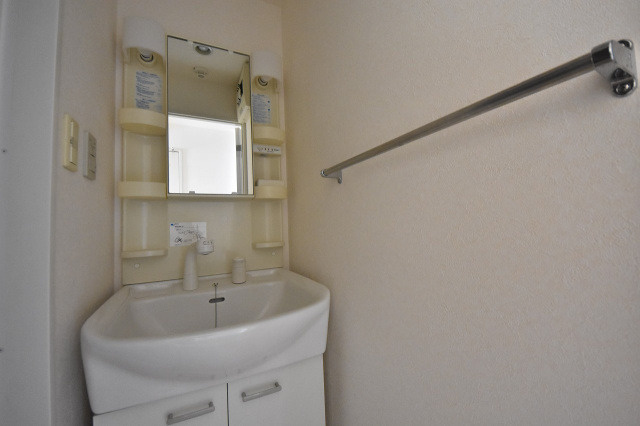 ベネフィス平尾グランスウィートの洗面所