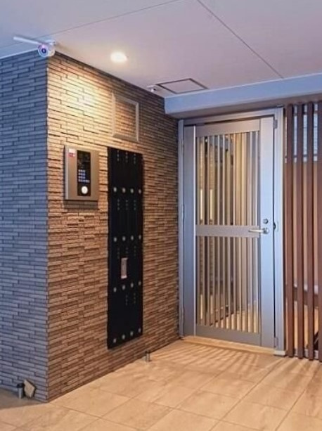 プラムツリー神楽坂のエントランス