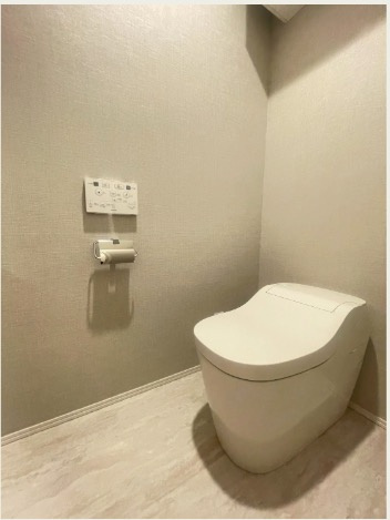 ★仲介手数料無料★セザール千歳船橋コルティーレ（新規リノベーション内装済み）のトイレ