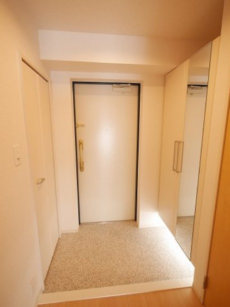 ユヌ ブリーズ 目黒の玄関