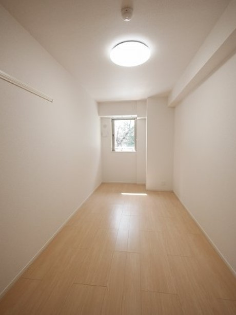 ユヌ ブリーズ 目黒の寝室