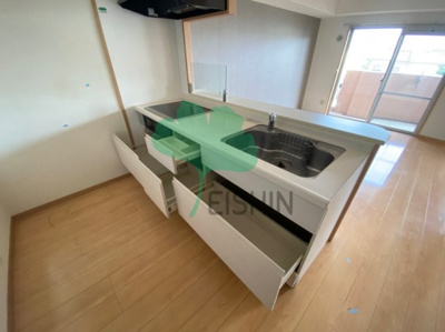  | エクセレンテシャルム