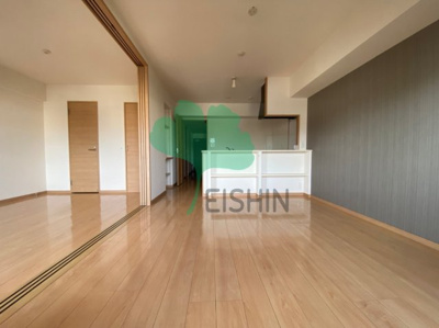 【居間・リビング】 | エクセレンテシャルム | アレンジ自由自在の広々空間です！