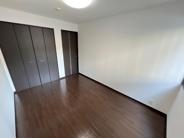 グランデュールの内装|洋室