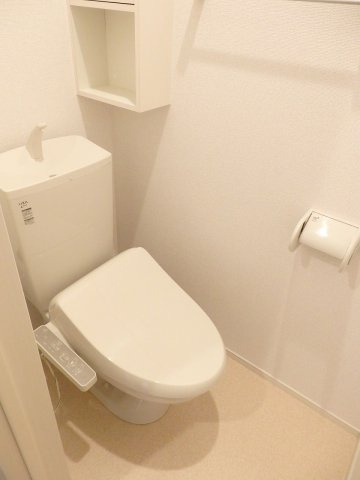 ティ・シュティルⅤのトイレ|シンプルで使いやすいトイレです