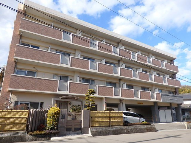 サンシャインＫＡＷＡＯＫＡの外観|おしゃれな外観です