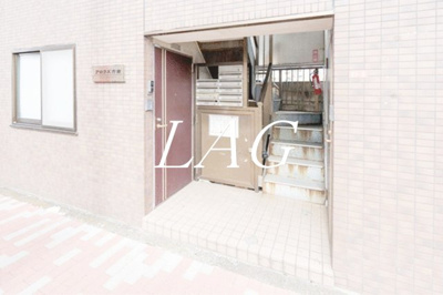 【エントランス】 | アロウズ方南 | エントランスです。