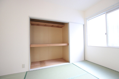 和室の押入れ部分です