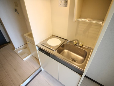 【キッチン】 | ドロメンスカセ三番館