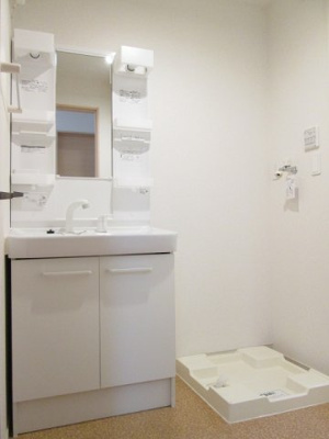 【洗面所】 | シルバーグラスＢ