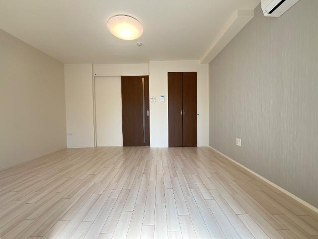 ファミリアの居間・リビング|洋室