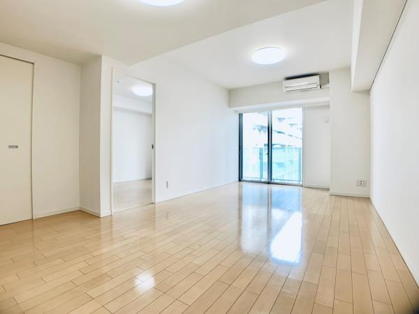 Ｂｒｉｌｌｉａ　ｉｓｔ　東雲キャナルコートの居間・リビング