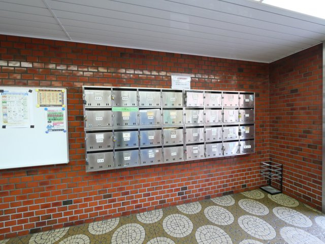 サーラ白金の外観