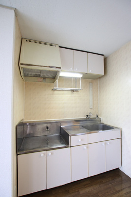 ★収納たっぷりのキッチン★