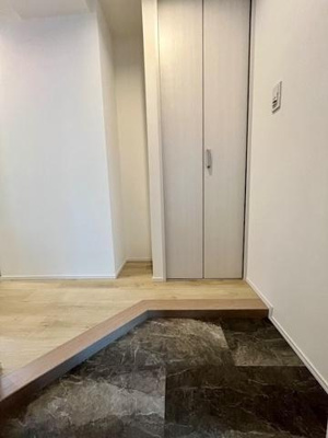 【玄関】 | レジディア虎ノ門