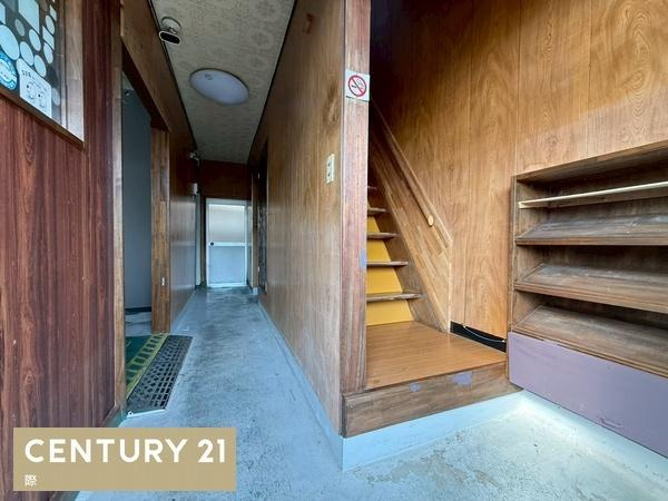 日高郡日高川町大字平川の中古一戸建の玄関