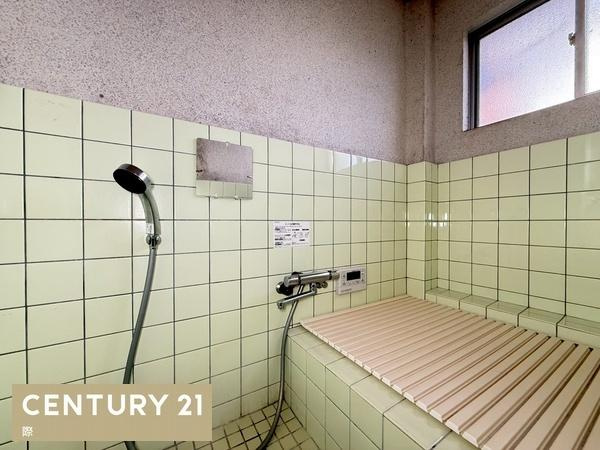 日高郡日高川町大字平川の中古一戸建の浴室