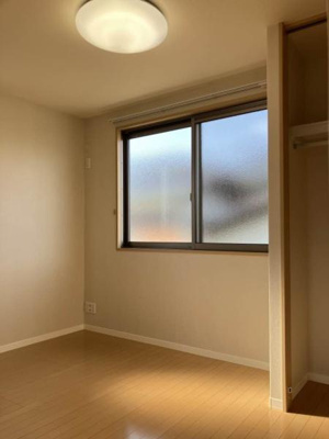 【洋室】 | カーサ・ヴィアソーレ