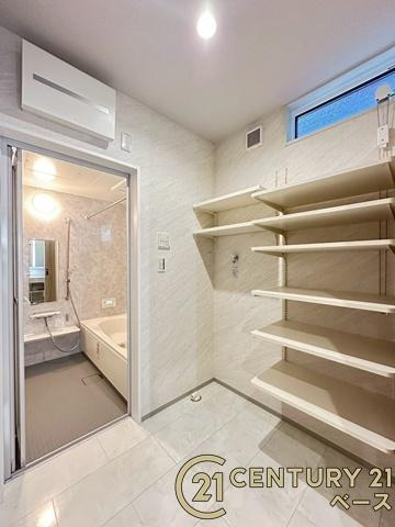 香芝市逢坂２丁目　一戸建の内装