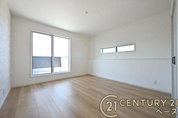 大和高田市西坊城 １号地 ／新築一戸建の洋室|■日当たりのよい明るい雰囲気の洋室です！■