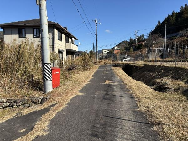 岡崎市細光町・中古戸建の前面道路含む現地写真|前面道路です。