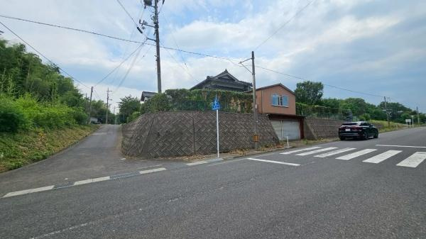 【前面道路含む現地写真】 | 東伯郡琴浦町松谷　戸建