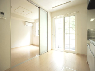 【居間・リビング】 | ヴァンヴェールⅡ