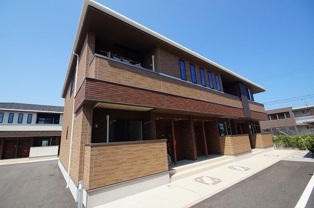 モルト　ピエーノ　Ⅱ