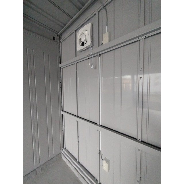 未来ガレージの内装|写真A号室です