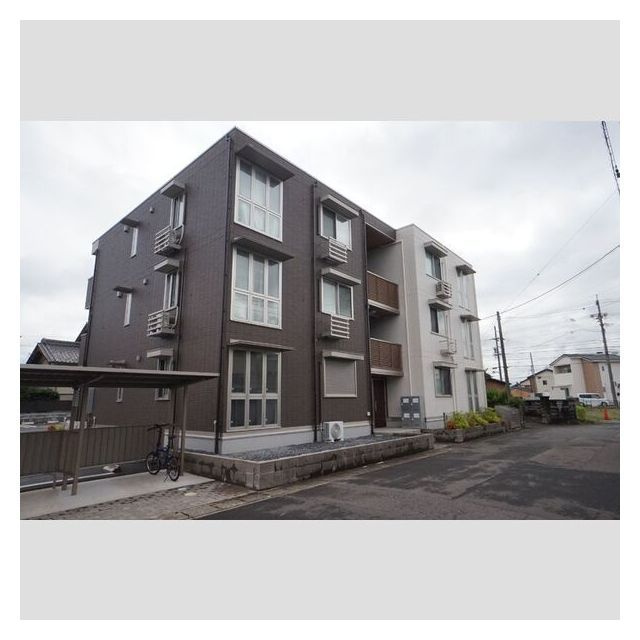 羽島市江吉良町のアパート