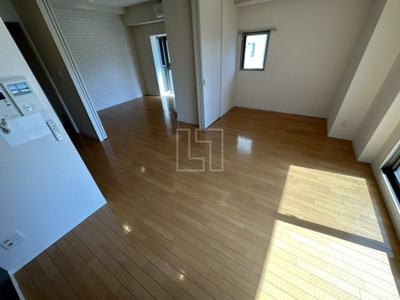 【居間・リビング】 | アリス・マナーガーデン新町 | アリス・マナーガーデン新町　リビング・ダイニングスペース