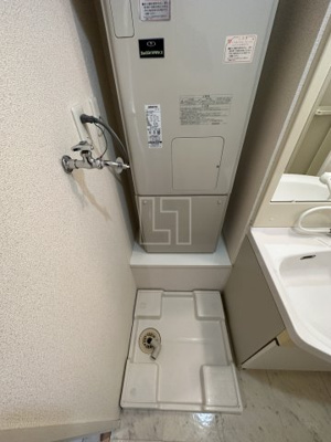 【設備】 | アリス・マナーガーデン新町 | アリス・マナーガーデン新町　室内洗濯パン