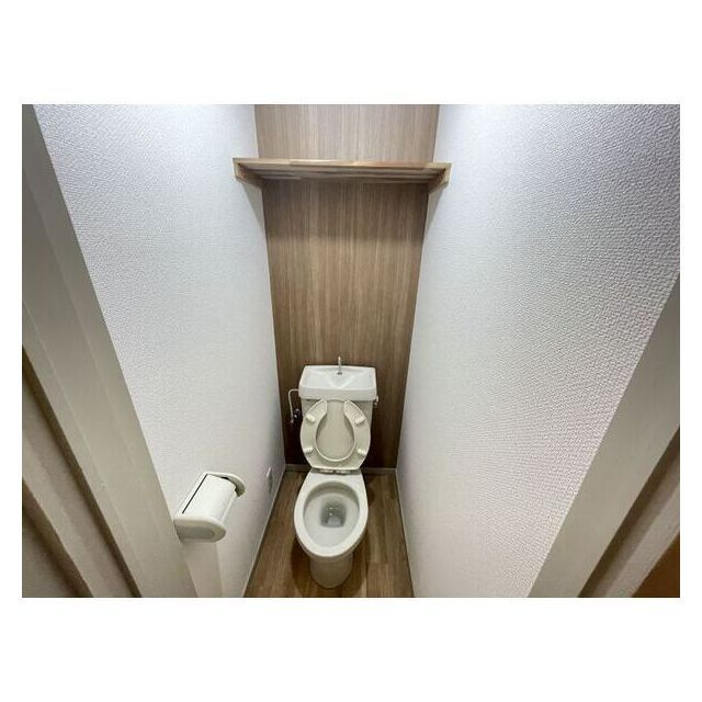 エムパヤールのトイレ