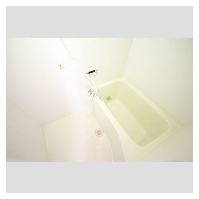 岐阜市日置江のアパートの浴室
