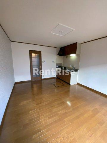 DUPLEX 西島Ⅱの居間・リビング