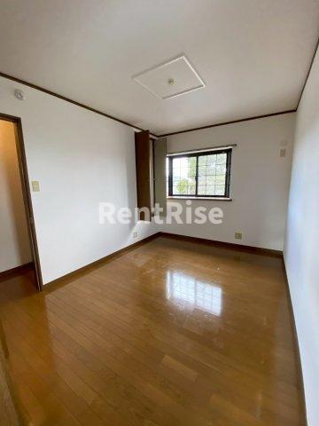 DUPLEX 西島Ⅱの居間・リビング