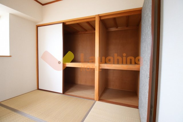 サンライトビルの収納|小物を収納するのに便利です※別号室の写真になります