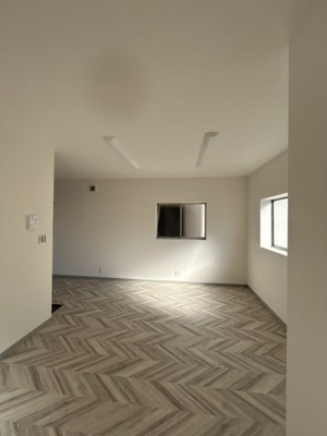 【内装】 | 歩1番館