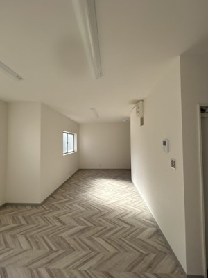 【内装】 | 歩1番館