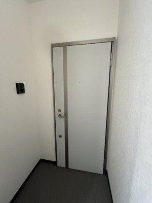 【玄関】 | 歩1番館