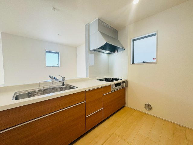 ■■うるま市与那城屋慶名－2号棟（全3棟）のキッチン|使いやすいキッチンです