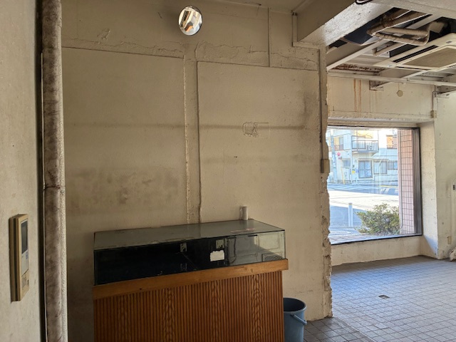 アクアステージ