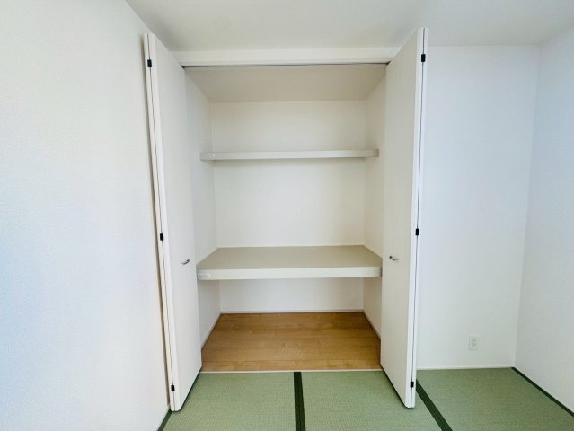 ■■うるま市与那城屋慶名－1号棟（全3棟）の収納|収納スペース豊富です